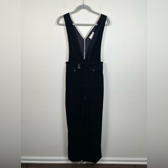 Pilcro Anthropologie Velvet Overalls Deep V-Neck High Waisted Size 26 EUC Black - Picture 2 of 10